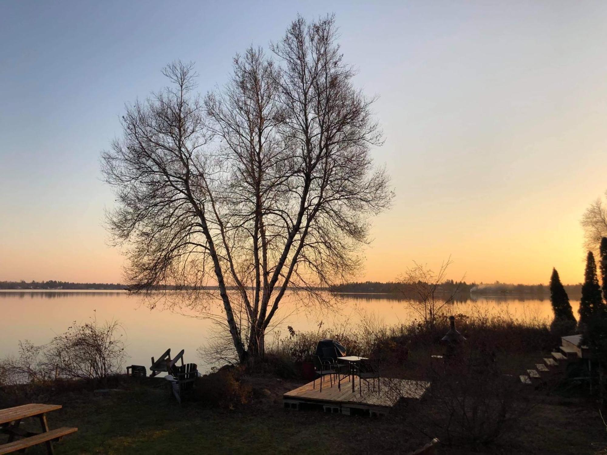 Le Gite Du Lac A La Tortue Herouxville Экстерьер фото